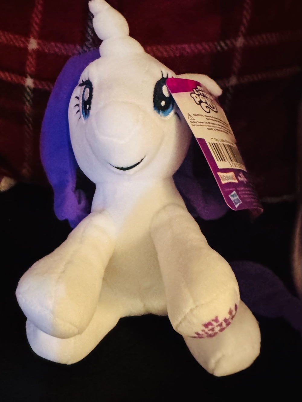 7-inch My Little Pony Rarity Plush — White & Purple Unicorn - Hasbro - Picture 6 of 11